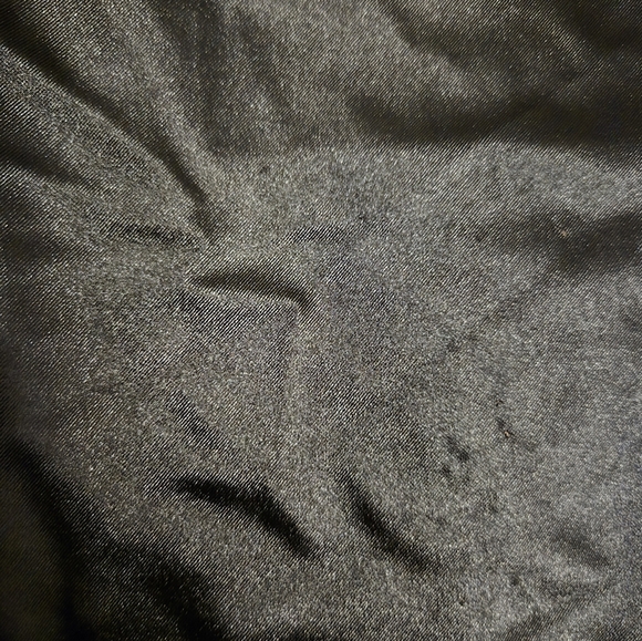 EXPRESS Satin Padded shoulder ruched top - Picture 12 of 14